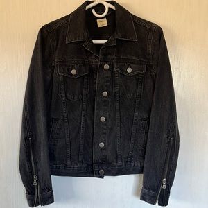 Gap Black Denim Jacket w/Zippers